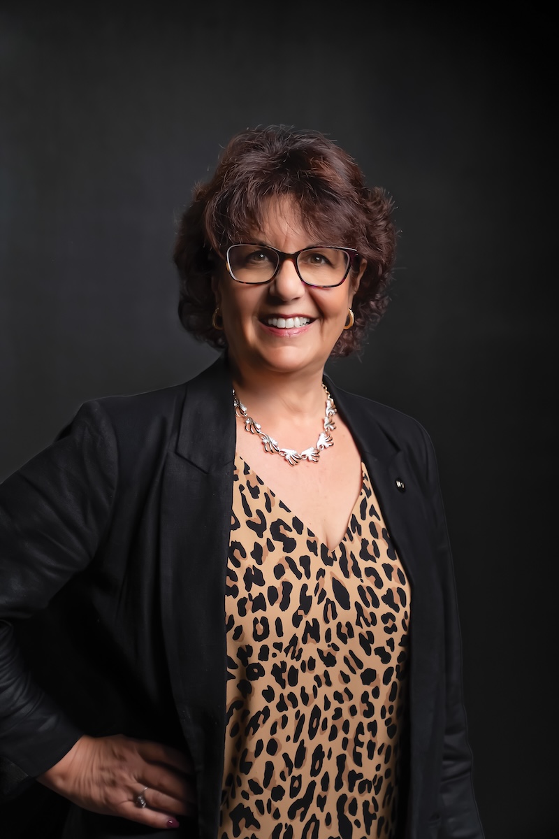 Headshot of Felicia Finn.